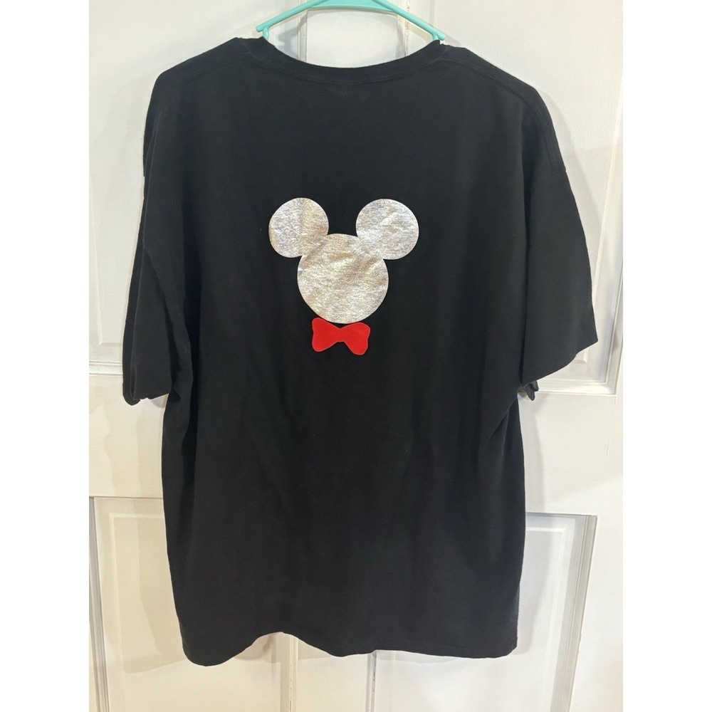 Y2K Hanes Heavyweight Mickey With Now Tie Silver And Red XL